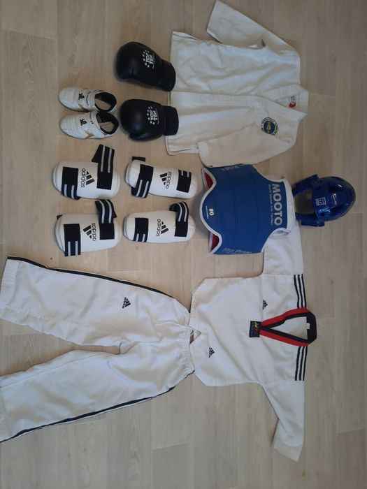 Продам экипировку для таеквондо
