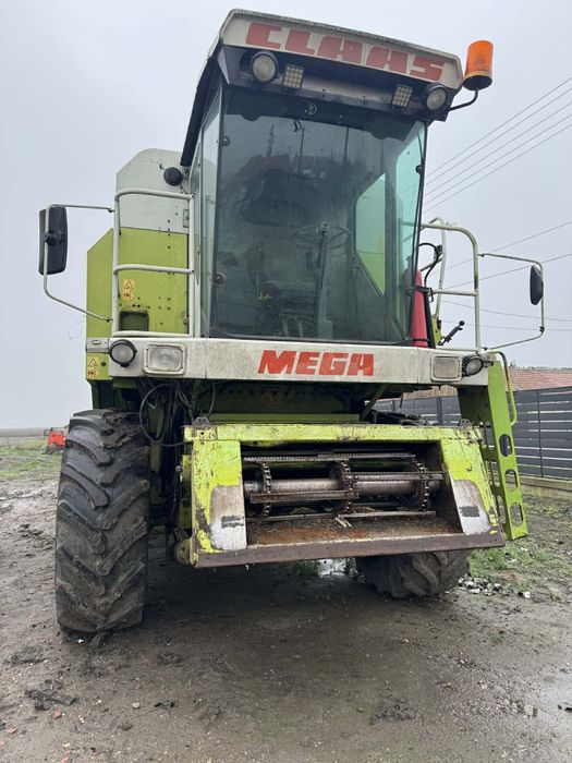 Combina Class Mega 204