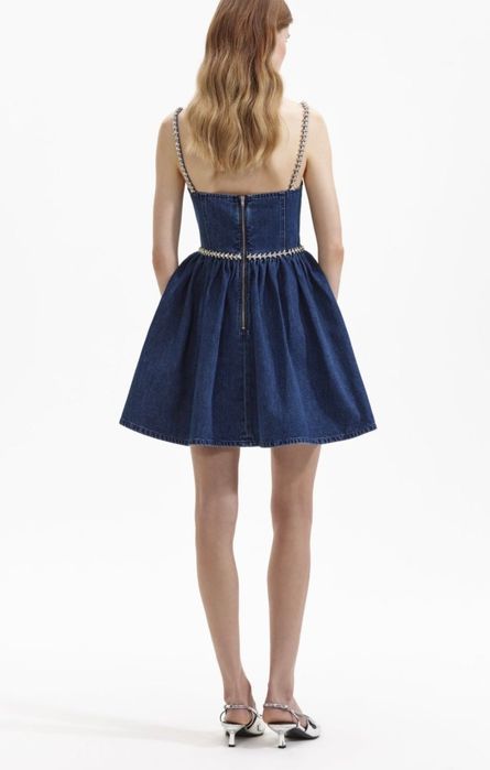 Рокля Self-partait