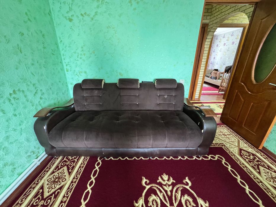 Диван кресло холати идеально озирок кожаси шилинган