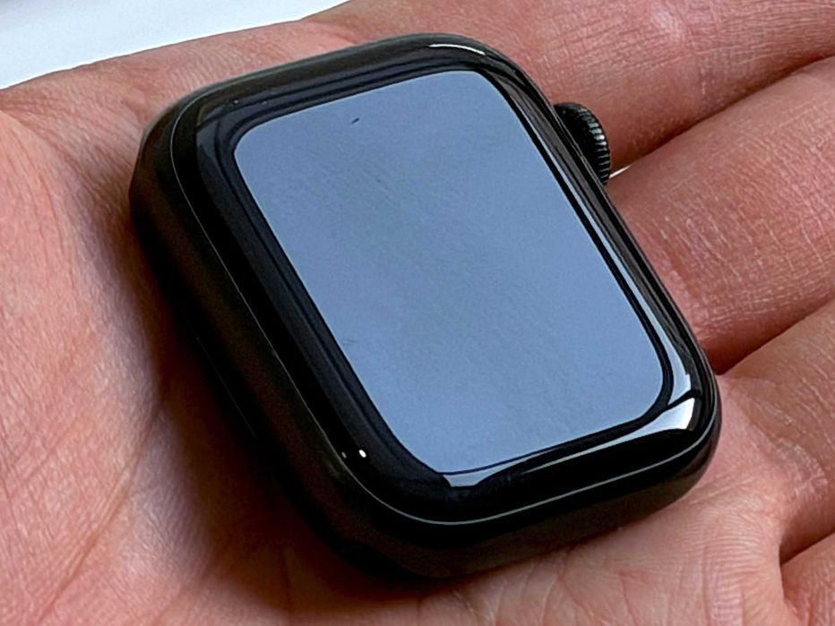 Apple Watch (Series 7 / Зеленый)