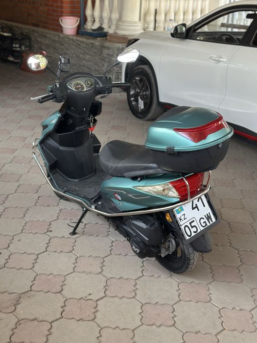 Продам мопед м8 на учете