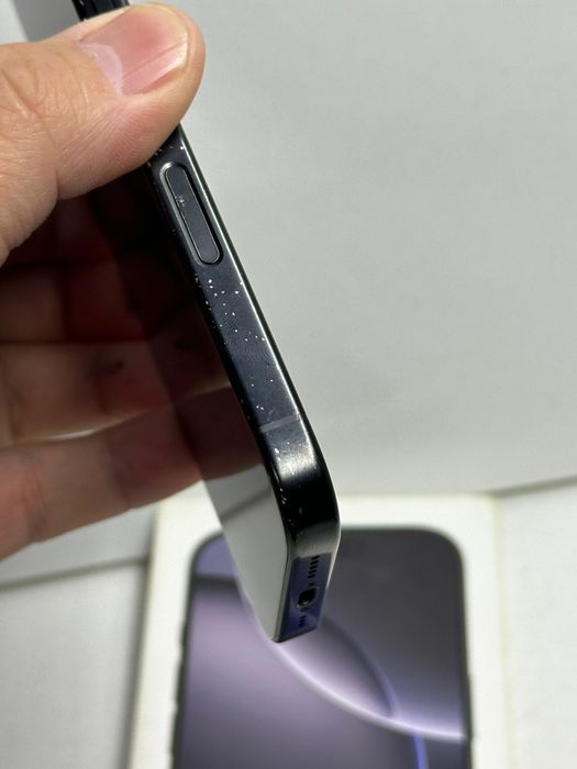 Продам Айфон 16 Про 128г