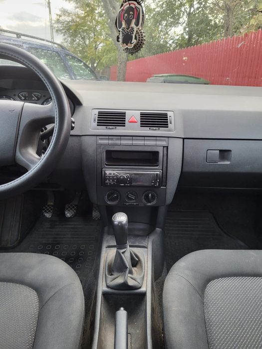 SKODA Fabia 2005 — imagine 5