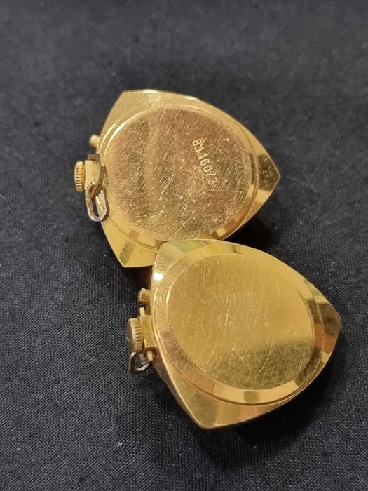 Съветки часовник ЗАРЯ- позлатен