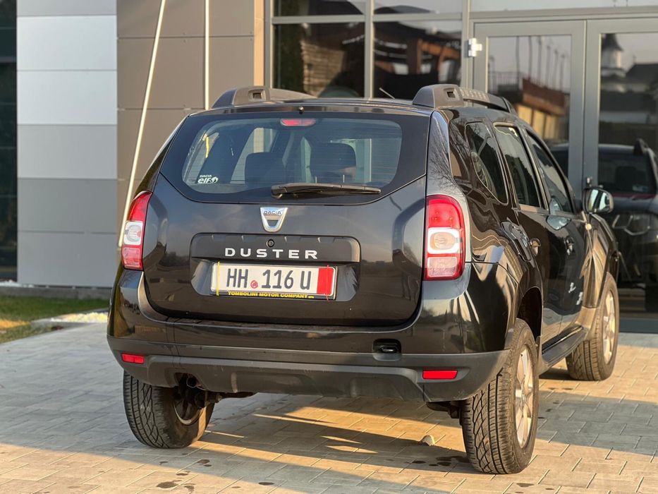 Dacia Duster model Prestige 1.6 benzina Euro 5 2016