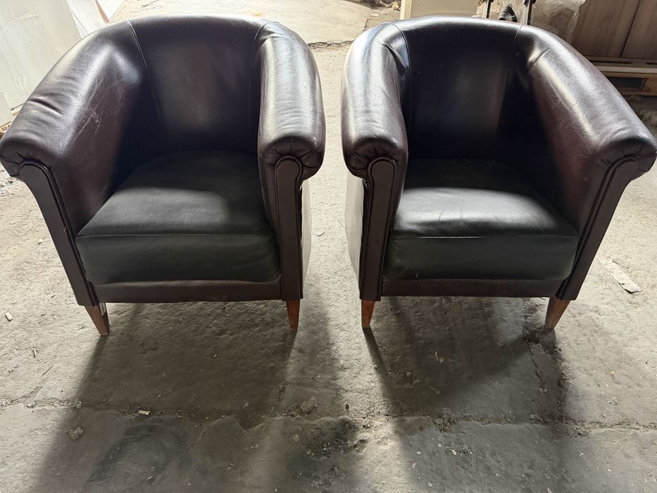 Set Canapea 2 locuri + 2 Fotolii Piele Maro - Stil Birou/Lobby