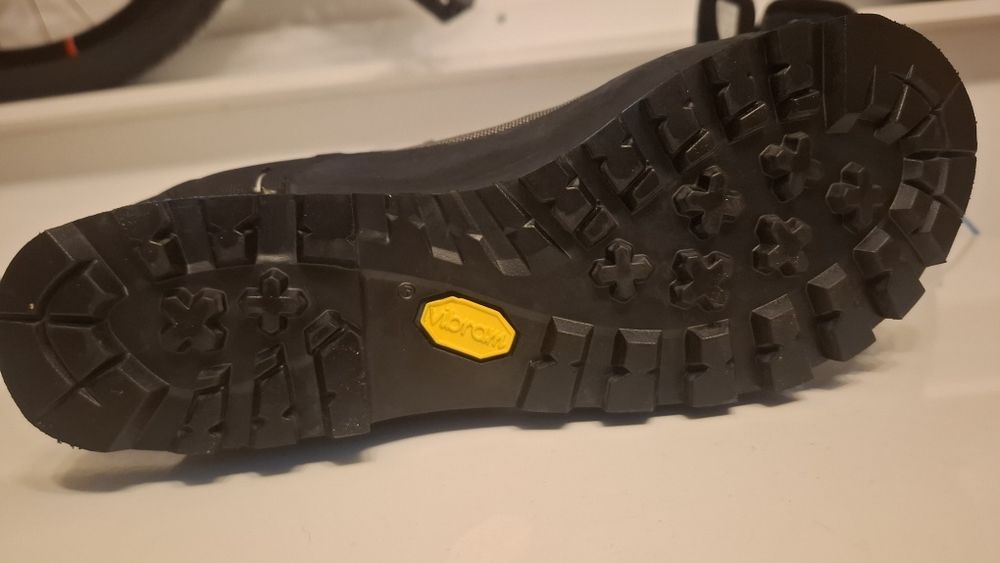 Bocanci iarna trekking WS CROW GTX WOMAN
