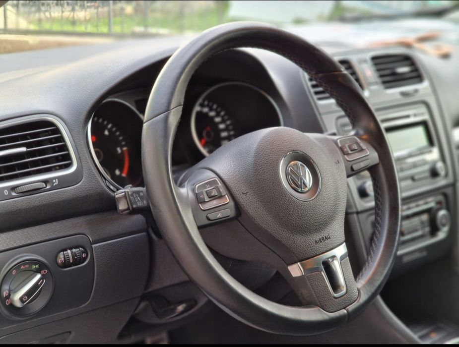 Volkswagen Golf 2011 diesel, 2.500 € — imagine 10