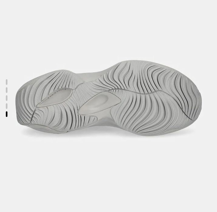 Сникърси new balance