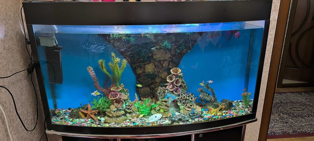 Аквариум 300 литров с подставкой тумбой