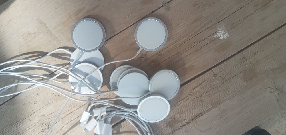 BezpravodnikZaryadnik