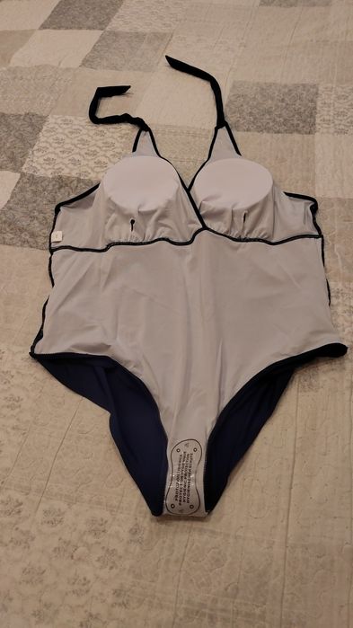 Цял бански голям размер 54