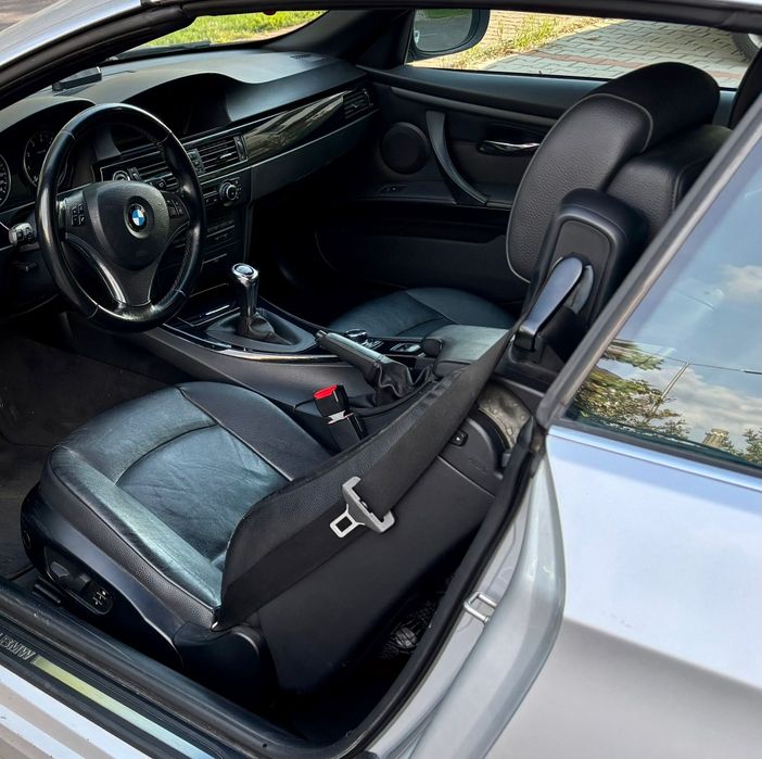 BMW 3 Series 2010 — imagine 4