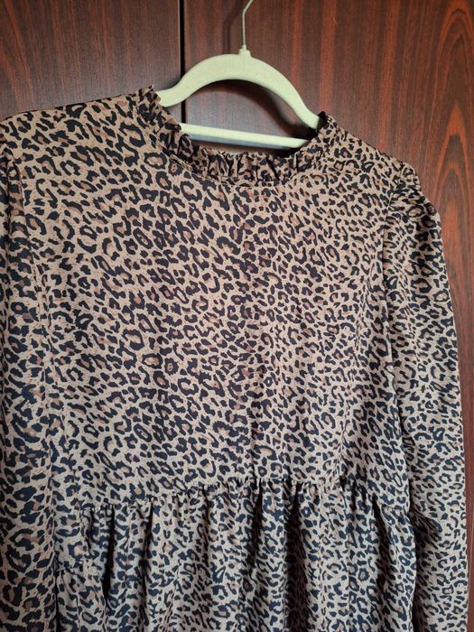 Bluză damă maro cu negru, imprimeu modern, mânecă lungă, mărimea L