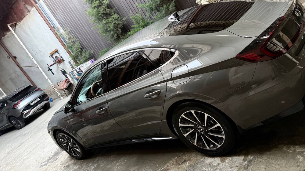 Hyundai sonata  2.5