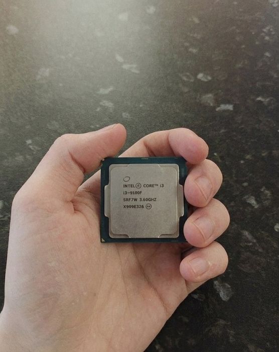 продам intel i3 9100F