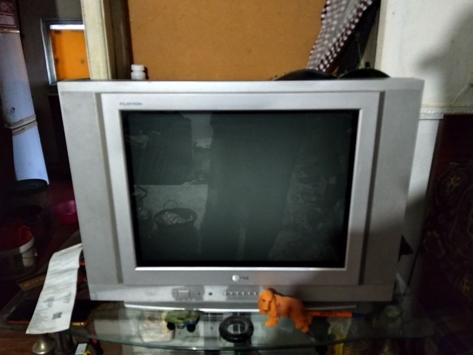Телевизор LG  жасаб тўр 3000
