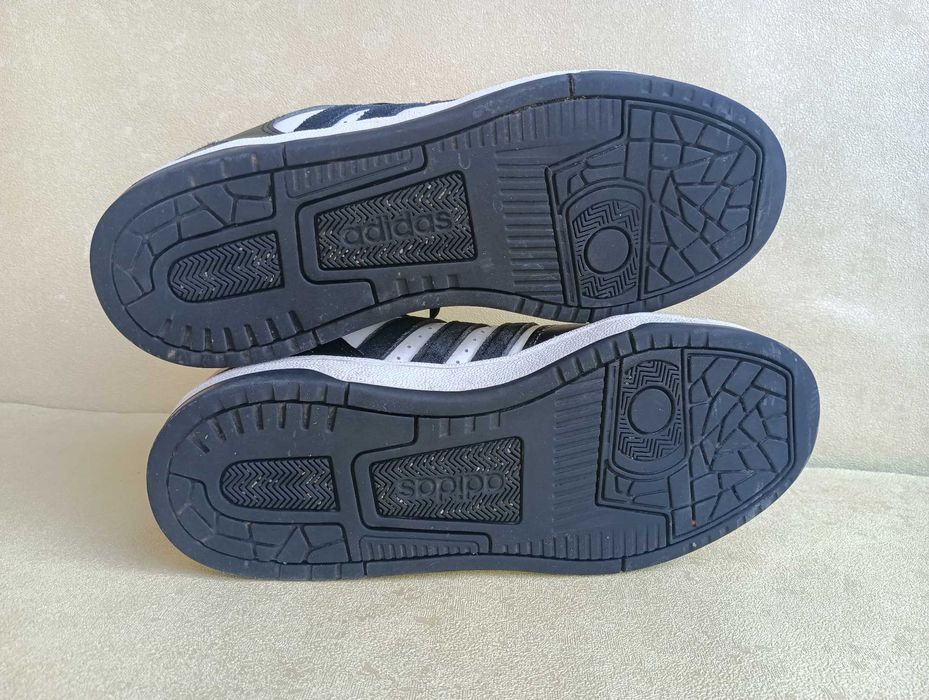 Adidas N38 кожени - 25 лв