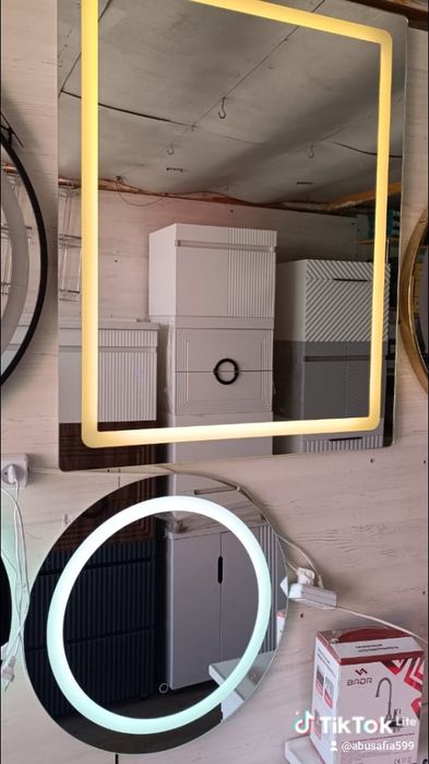 Зеркало зеркала с подсветкой