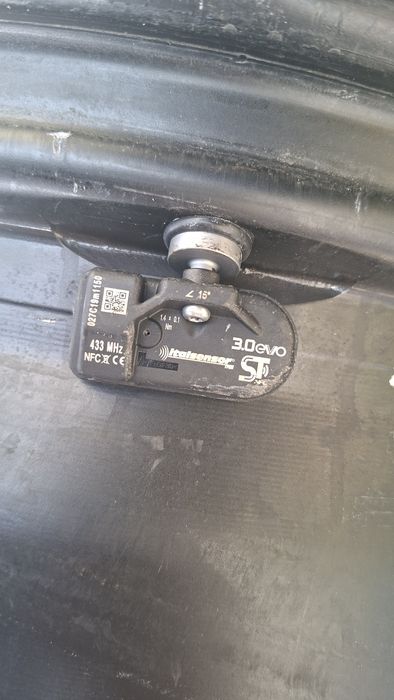 Джанти Alutec Poison 18 5x112 Спорт пакет