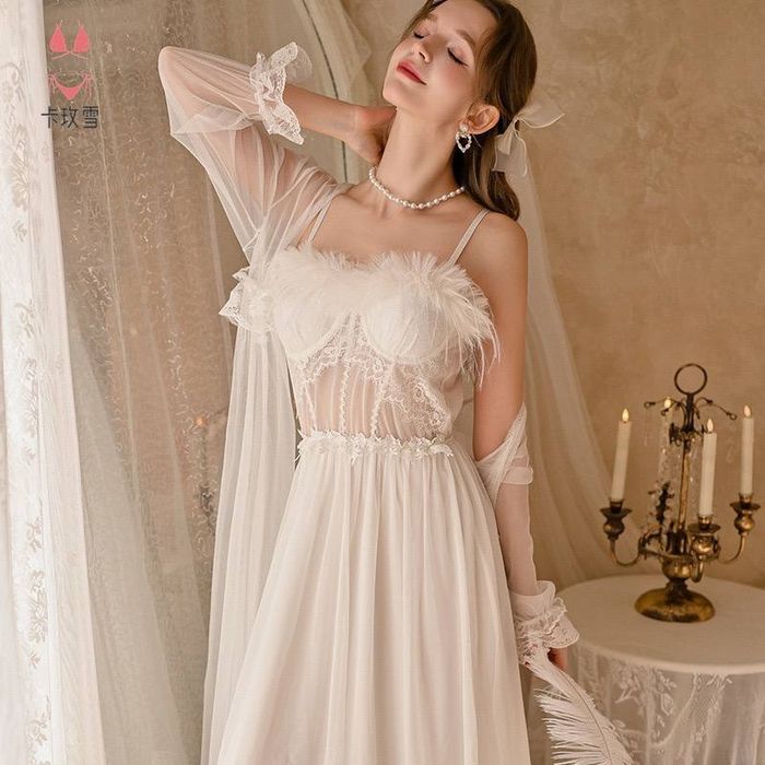 Juda chiroyli pinivar