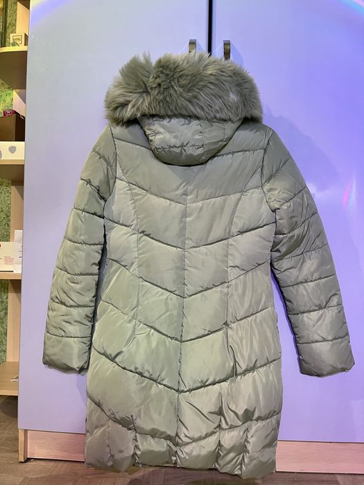 Продам куртку детскую