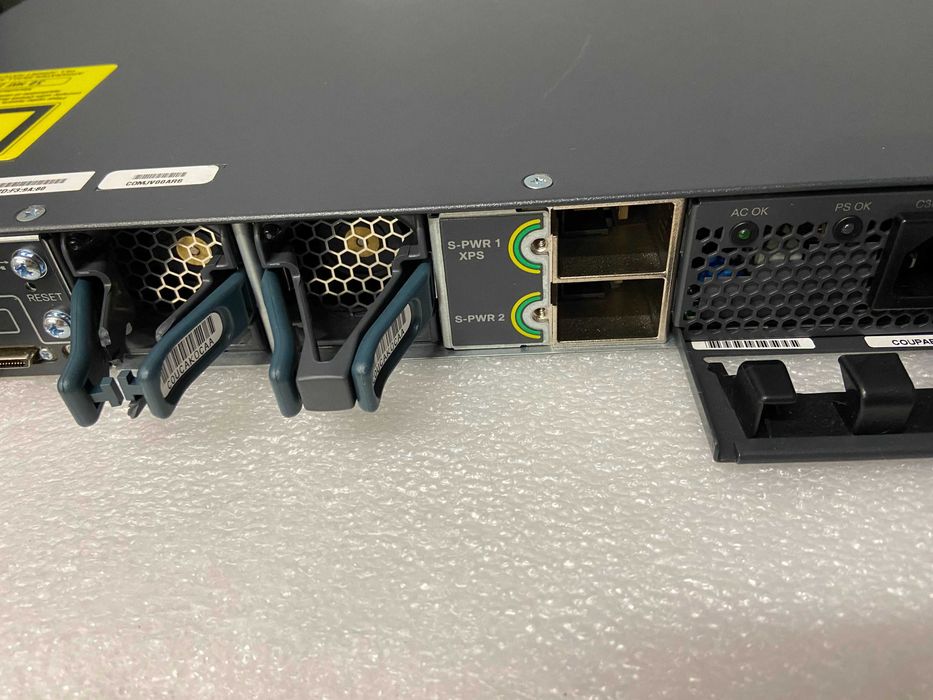 Cisco WS-C3750X-24T Catalyst гигабитов суич 3750 X switch