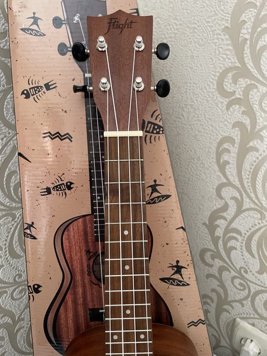 Новый Укулеле Flight UNC 310 PACK brown. + Тюнер; чехол.