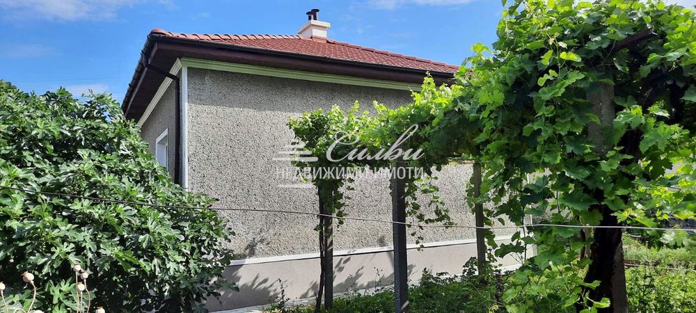 Продава се Къща в Шумен, Дивдядово - 210 кв.м за 715 €/кв.м - Снимка #4