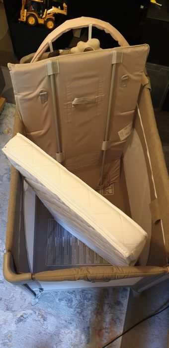 Pătuț bebeluși + saltea