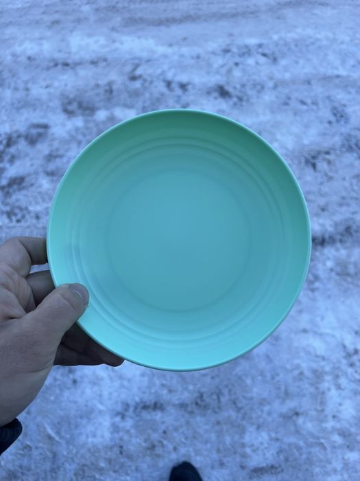 Тарелки пластиковые
