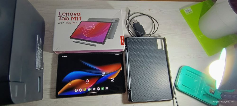 Lenovo tab m11 (încă în garanție)