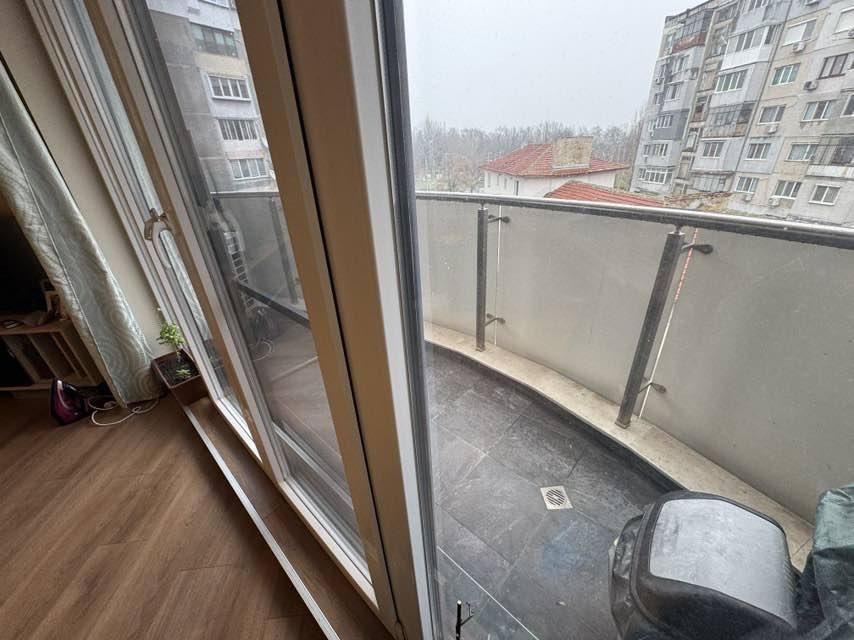 Дава се под наем Тристаен апартамент в Варна, Аспарухово - 120 кв.м за 650 € - Снимка #13