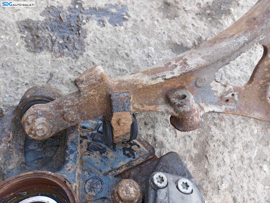 Brat Articulatie de la Roata Dreapta Fata Mercedes ML W163 1997 - 2005 [X3578]