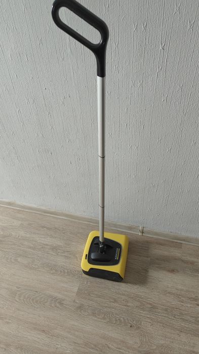 Mătură electrica Karcher cu acumulator