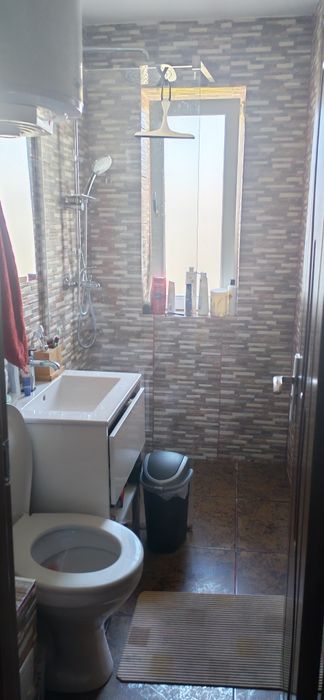Apartament 3 camere de vânzare