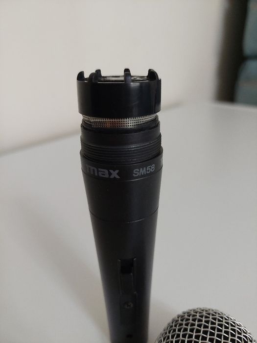Microfon max sm58
