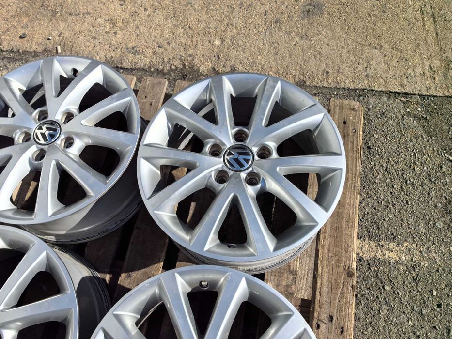 16 цола 5 х 112 мм Фолксваген Голф - 6,5 Инча / ЕТ 50