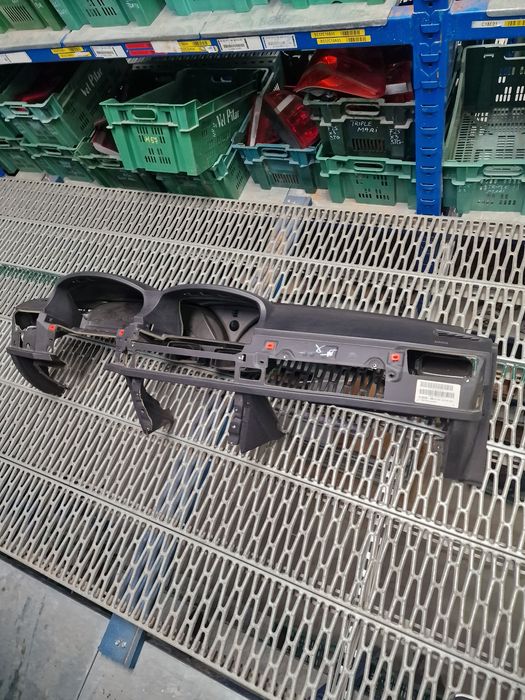 Plansa bord europa volan stanga bmw seria 7 e65 e66 lci facelift