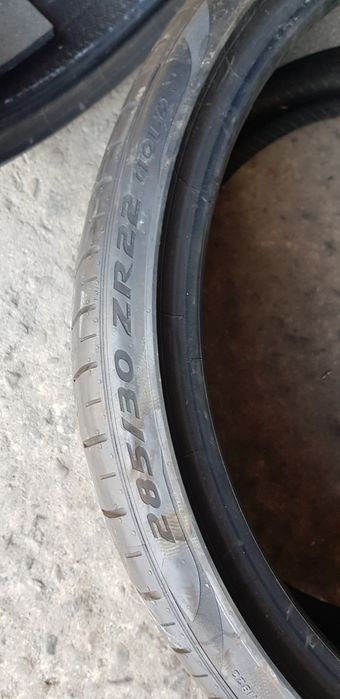 Летни гуми-2021г.-22цола-285/30-1бр.-250лв."PIRELLI "