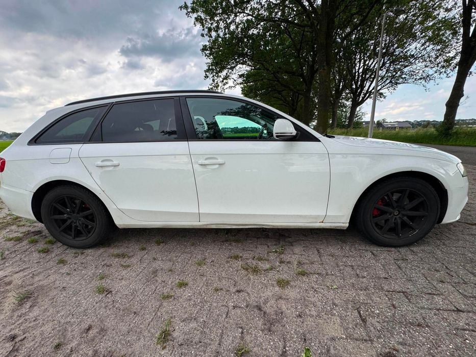 Vand/Schimb Audi a4 b8