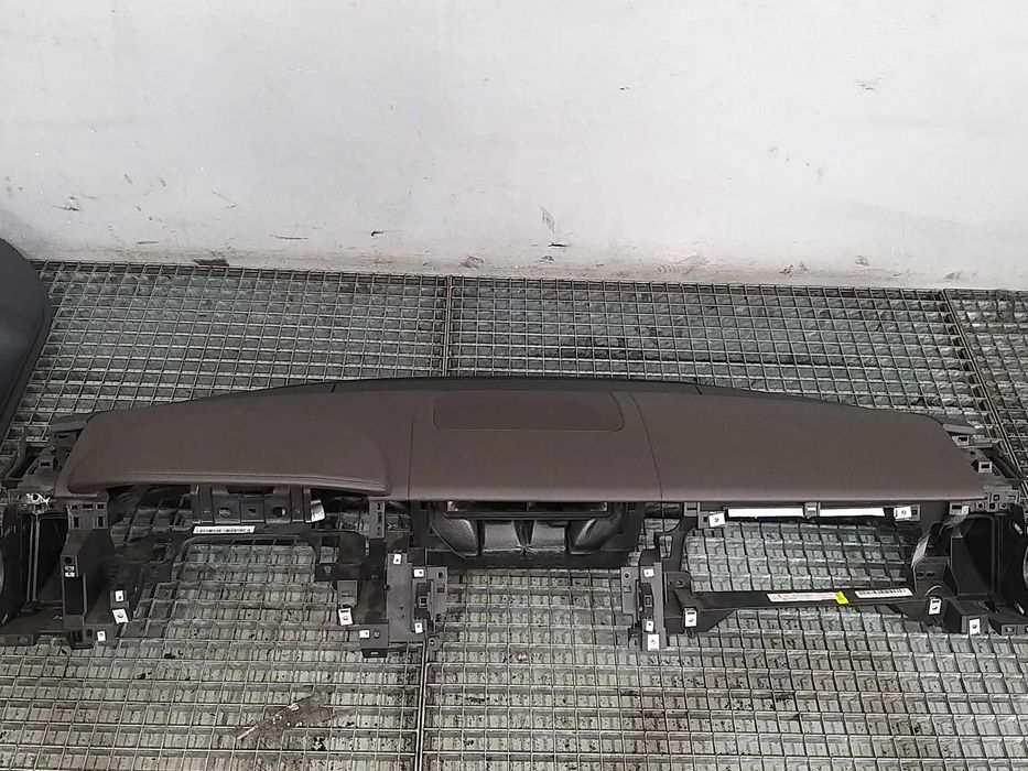 Plansa bord land rover range rover vogue 4 l405 cpla044a74bc