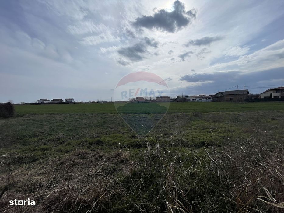 Teren 73,351mp plus Constructii Focsani / Calea Munteniei