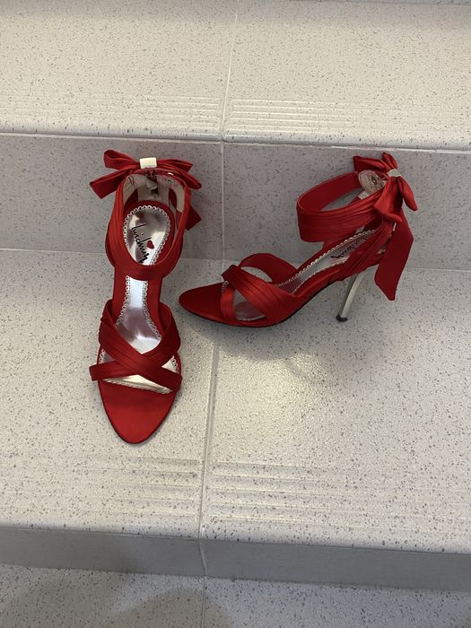 Дамски обувки (няколко модела)