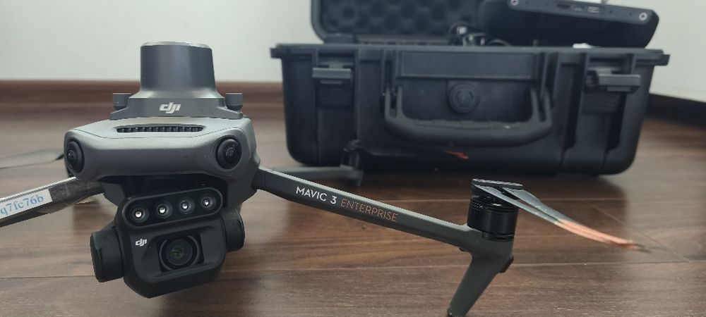 Drona dji mavic 3M
