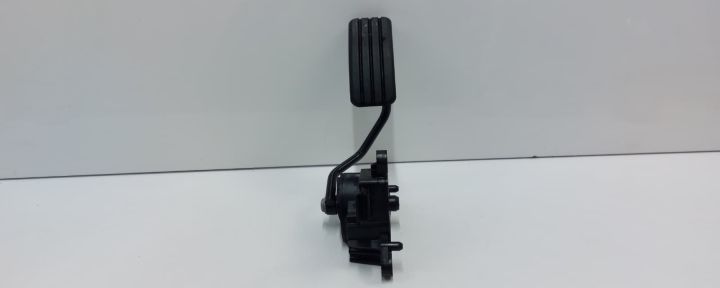 Pedala acceleratie 8200153270 Renault Megane a 2-a generatie
