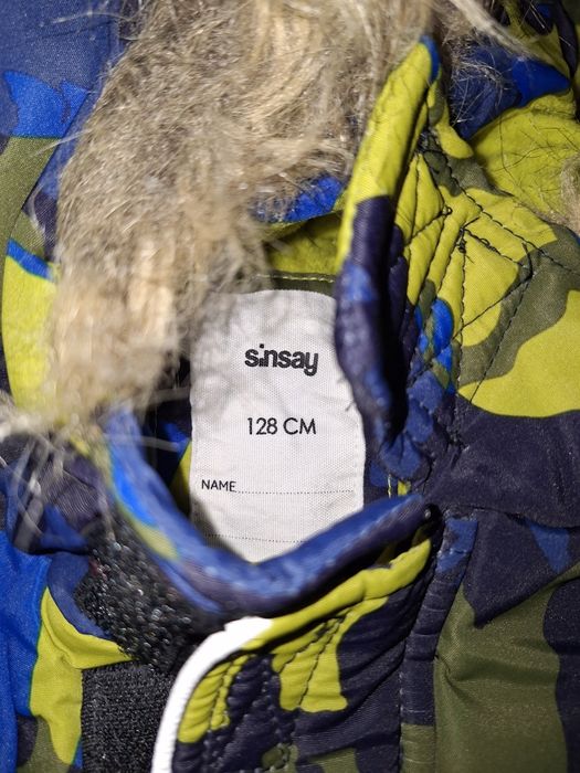 Зимен комплект за ски и др.