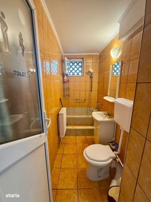 Bld socola-2 camere renovat-etaj 1-centrala proprie - fara risc seisic