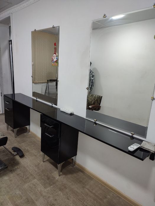 Продам мебель для муж. салона